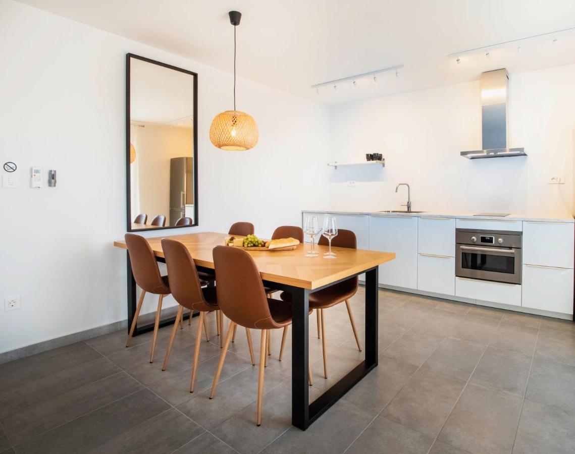 The Grande - Huge Terrace - Amazing Sea Views - Tastefully Furnished - Access To Rooftop Terrace And Gym - Hillside Apartments Rogoznica โรกอซนิซา ภายนอก รูปภาพ