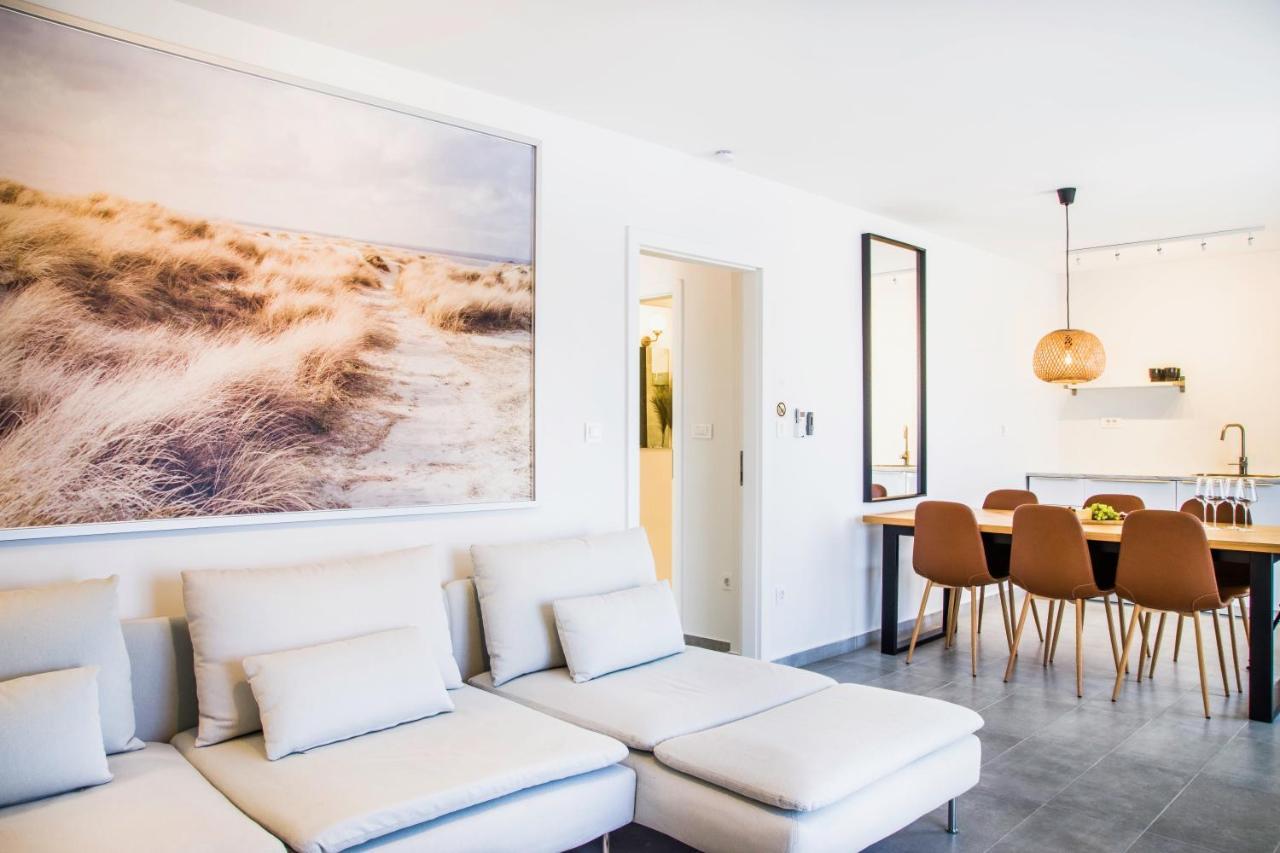The Grande - Huge Terrace - Amazing Sea Views - Tastefully Furnished - Access To Rooftop Terrace And Gym - Hillside Apartments Rogoznica โรกอซนิซา ภายนอก รูปภาพ