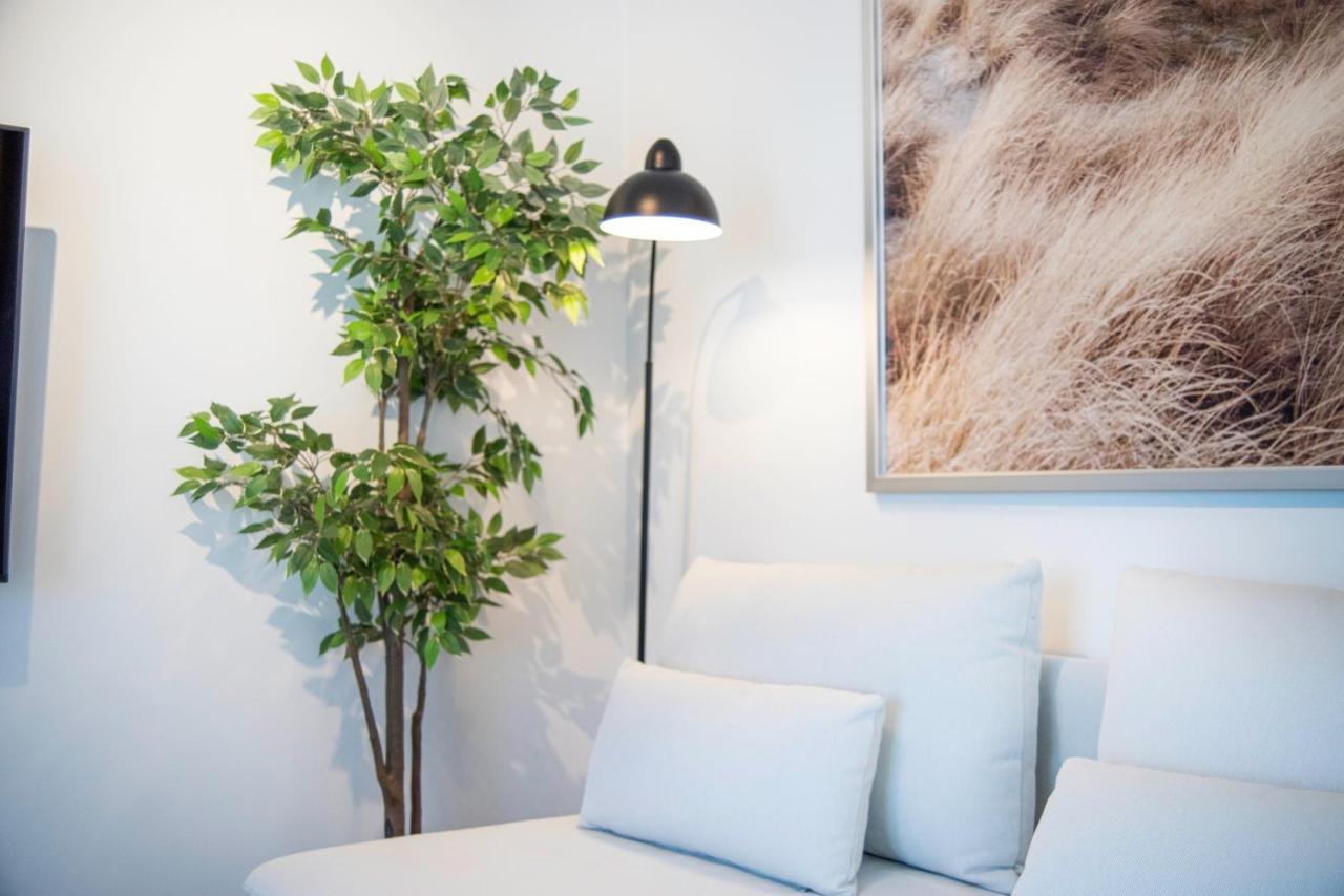 The Grande - Huge Terrace - Amazing Sea Views - Tastefully Furnished - Access To Rooftop Terrace And Gym - Hillside Apartments Rogoznica โรกอซนิซา ภายนอก รูปภาพ