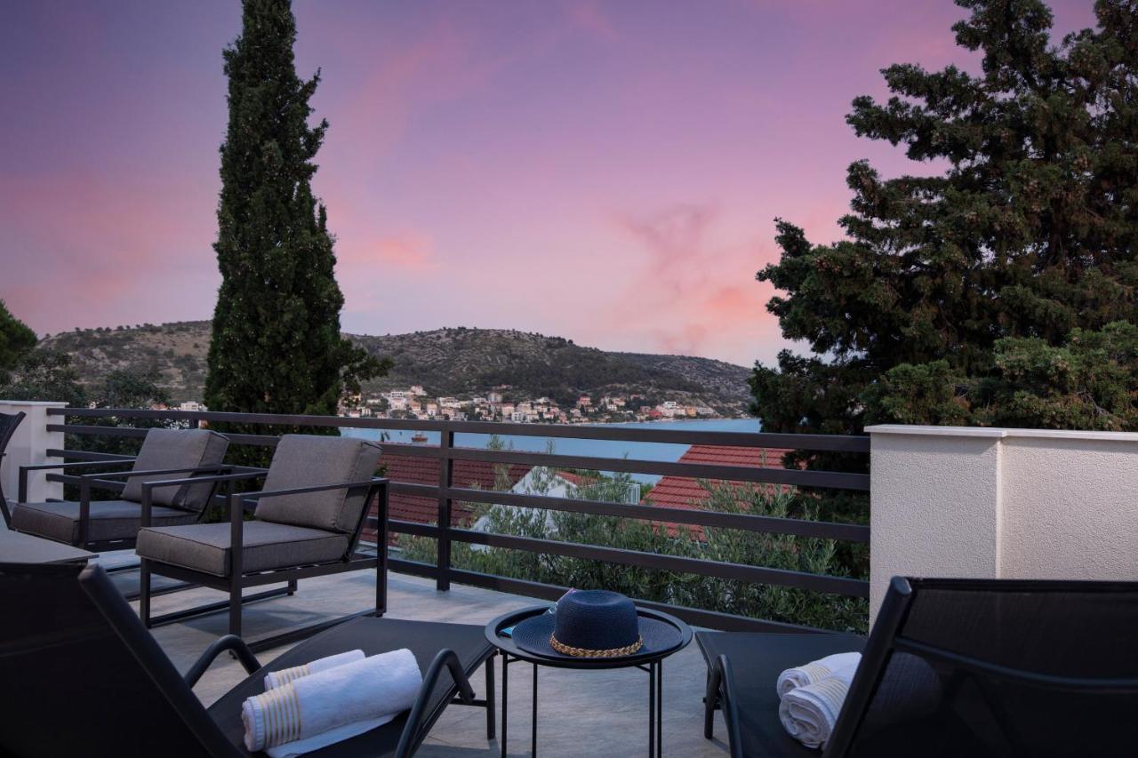 The Grande - Huge Terrace - Amazing Sea Views - Tastefully Furnished - Access To Rooftop Terrace And Gym - Hillside Apartments Rogoznica โรกอซนิซา ภายนอก รูปภาพ