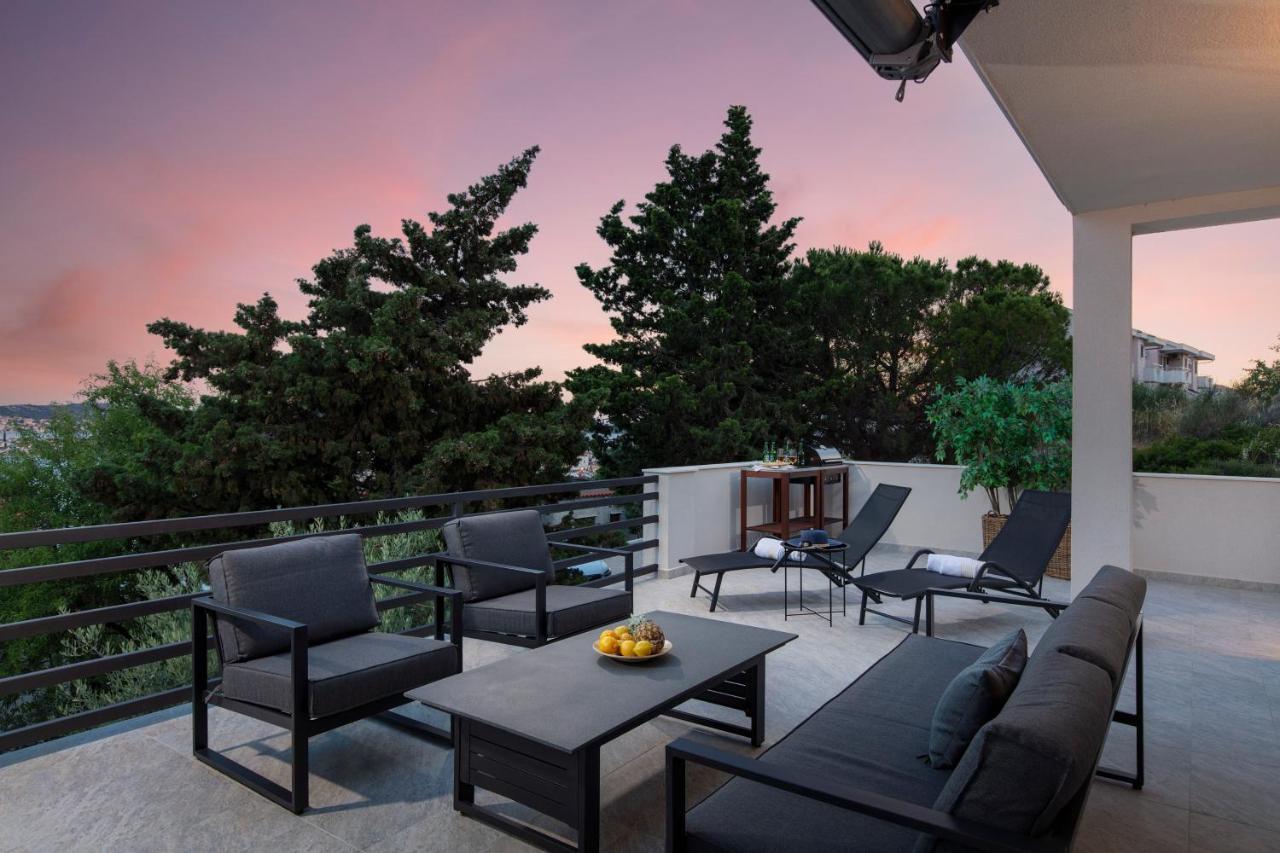The Grande - Huge Terrace - Amazing Sea Views - Tastefully Furnished - Access To Rooftop Terrace And Gym - Hillside Apartments Rogoznica โรกอซนิซา ภายนอก รูปภาพ